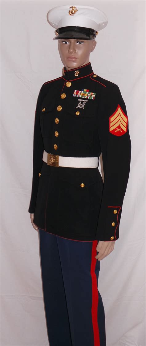 enlisted dress blue uniform.